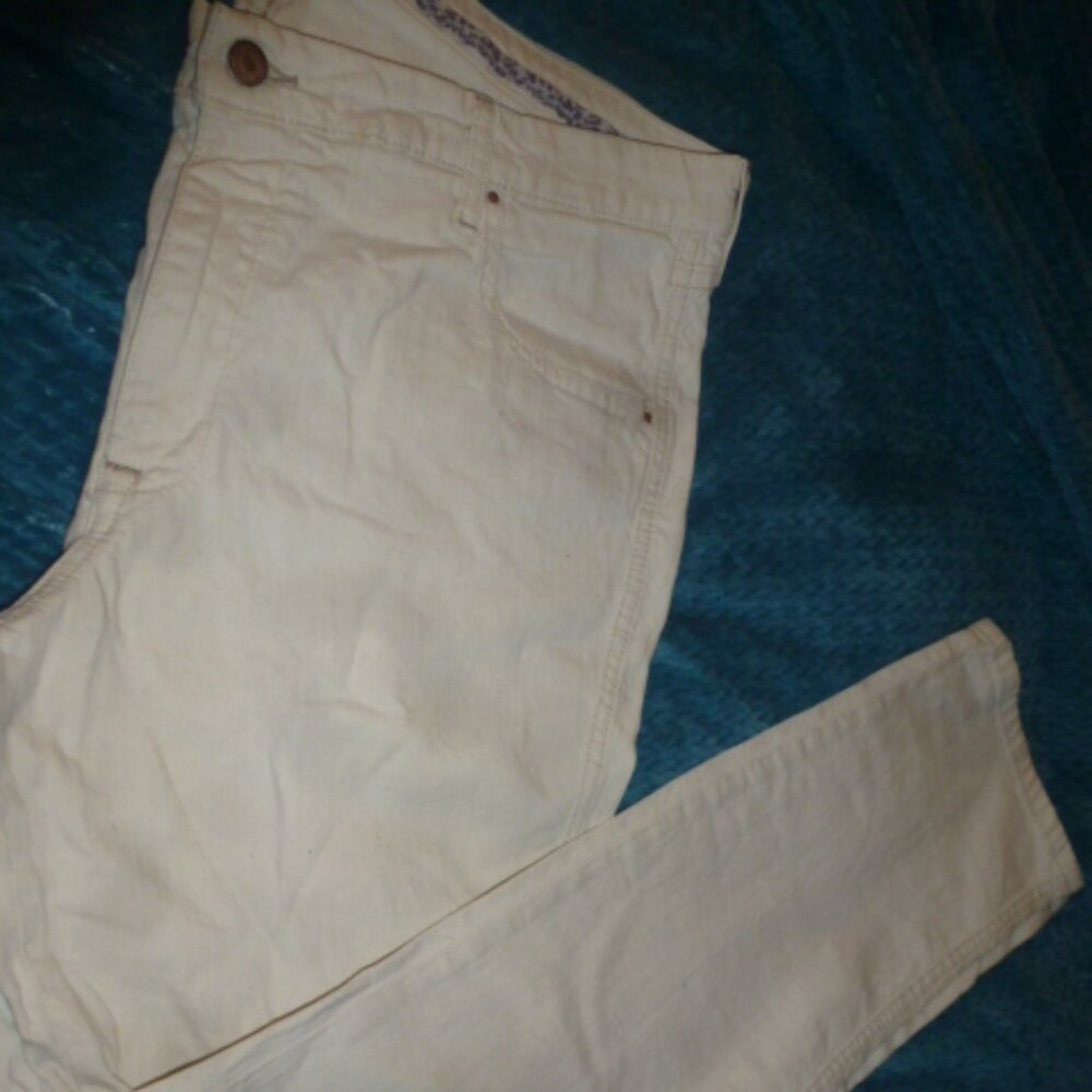 Old Navy Women’s Classic-Rise Skinny Jeans | Size 16